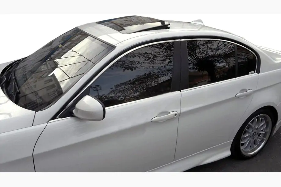 BMW 3-serie E90/E91 2005–2011 Nedre fönsterlist (rostfritt stål) Image