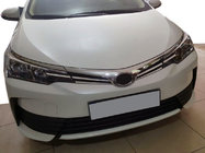 Toyota Corolla 2013–2019 Rostfria lister till grillen (2017-2019, rostfritt) foto 1
