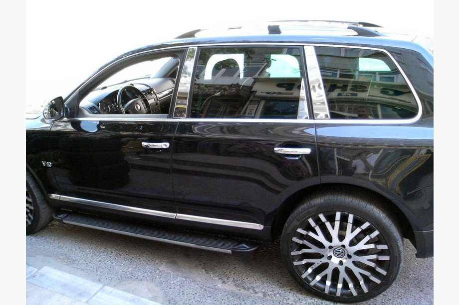 Volkswagen Touareg 2010–2018 Stolptäckningar (8 st, rostfritt stål) Image