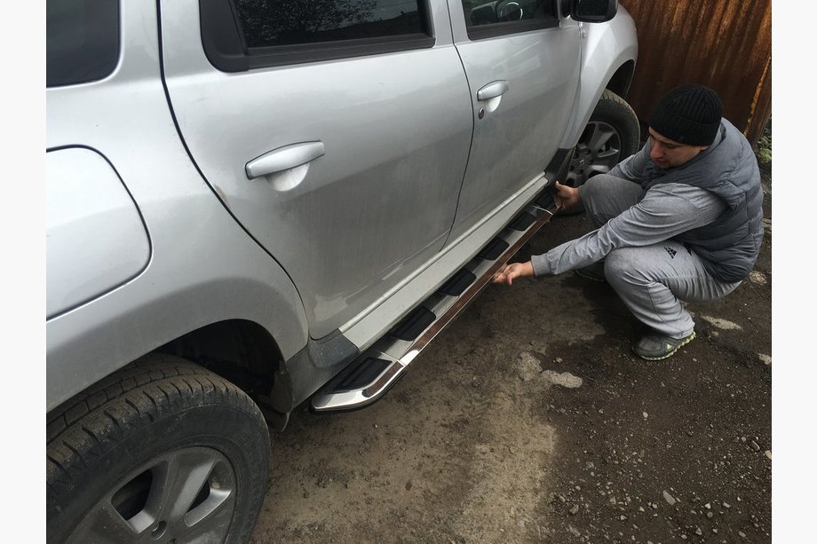 Renault Duster 2008–2017 Sidotrösklar Vison (2 st, aluminium / rostfritt stål) Image