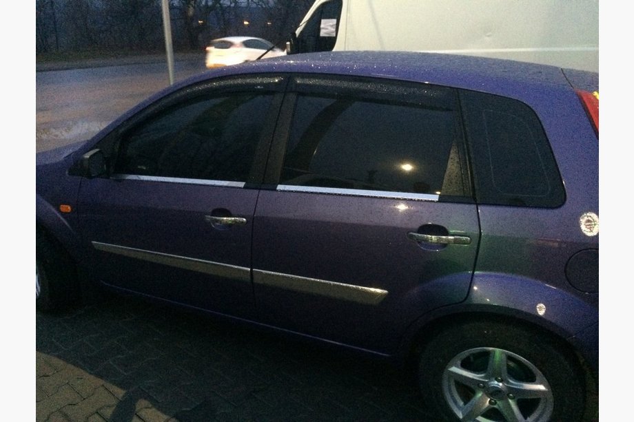 Ford Fiesta 2002–2008 Dörrhandtagskåpor (4 st, rostfritt stål) Foto 5