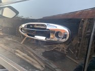 Toyota Land Cruiser 100 1998–2007 Lister runt dörrhandtagen (4 st, plast) foto 1
