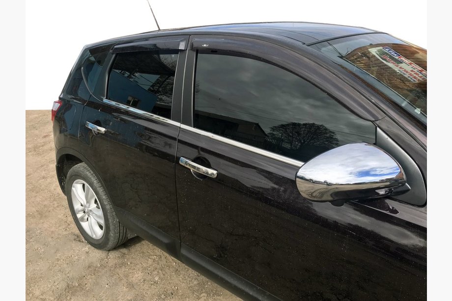 Nissan Qashqai 2010–2014 Yttre kromlist (4 st, rostfritt stål) Standardutförande, OmsaLine – italienskt rostfritt stål Image