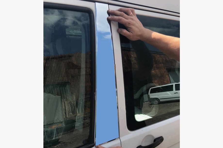 Volkswagen T5 Transporter 2003–2010 Rea! Kromlister för stolpar (vänster sida) Image