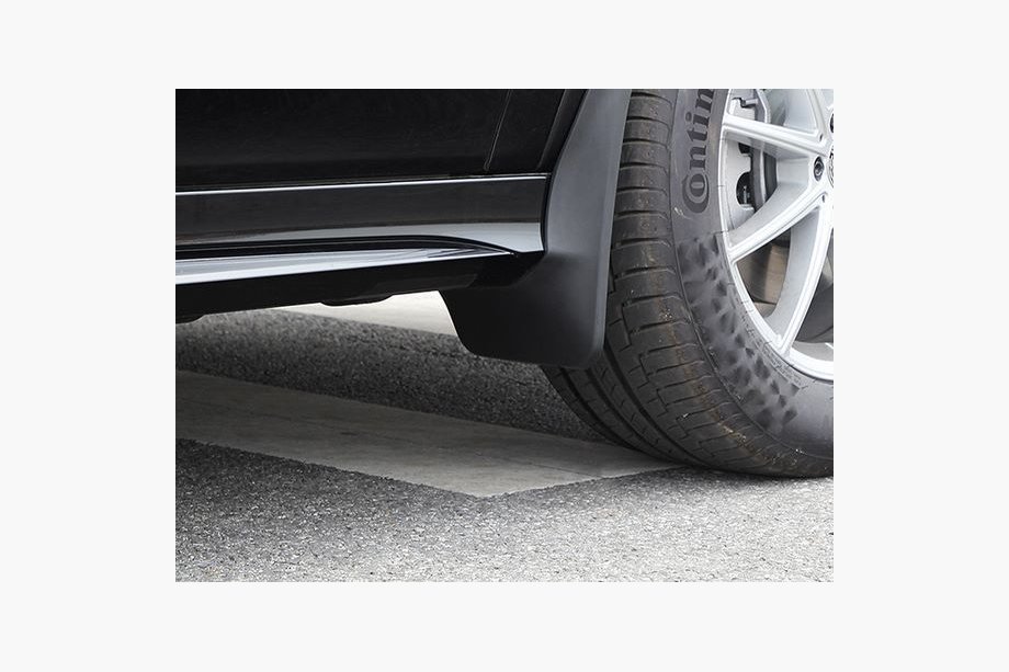 Mercedes GLE W167 2018– Stänkskydd Premium (lackade hjulhusbreddare, modell utan sidosteg, 4 st) Image