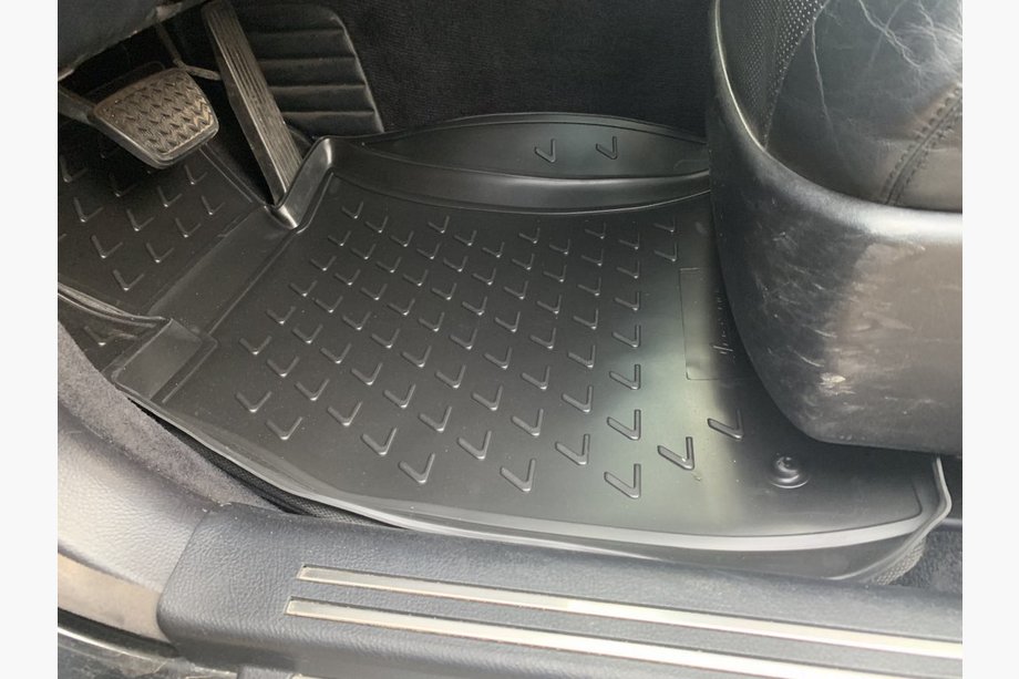 Lexus LS 2007–2017 Gummimattor för kupé (4 st, Novline) Image
