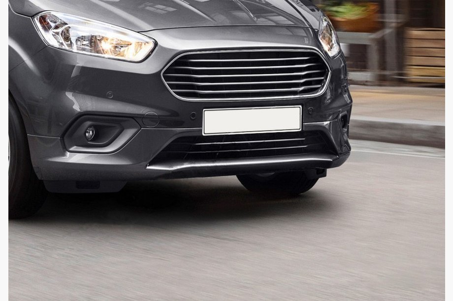 Ford Courier 2014–2023 Kromade stötfångarskydd OmsaLine (2018↗, 2 st, rostfritt) Image