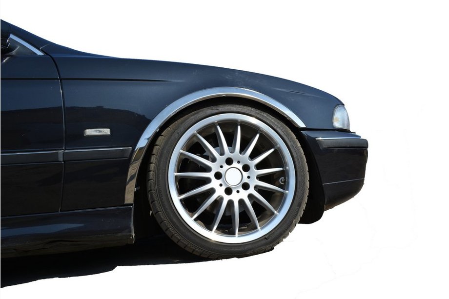 BMW 5-serie E39 1996–2003 Hjulhuslister (4 st, rostfritt stål) Foto 1