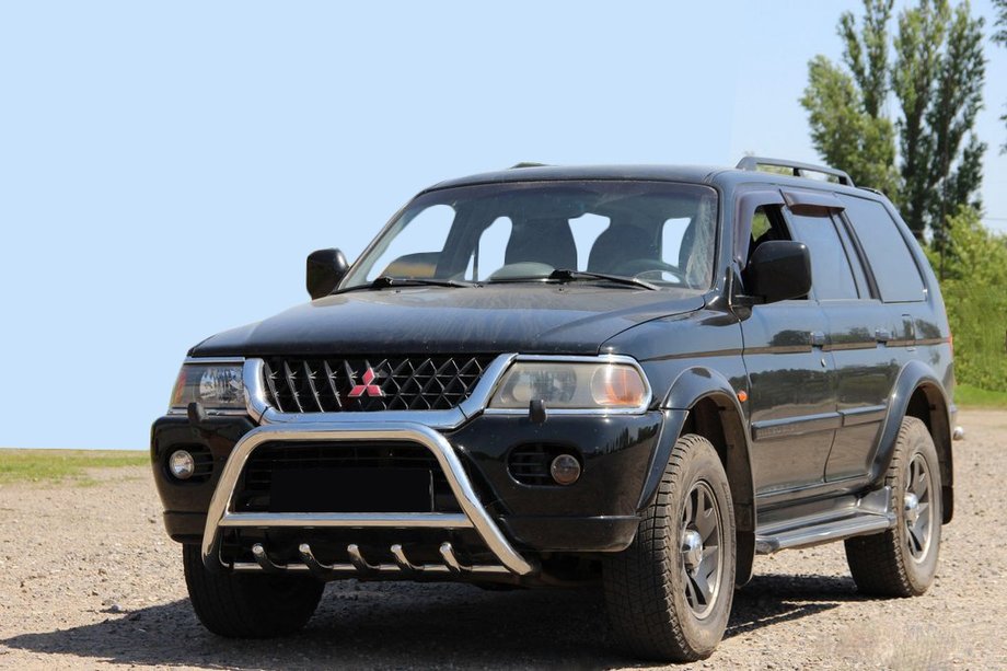 Mitsubishi Pajero Sport 1996–2007 Frontbåge WT003 (rostfritt stål) Image