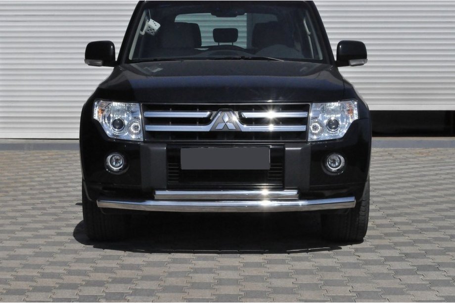 Mitsubishi Pajero Wagon IV 2006–2021 Främre frontbåge ST014 (rostfritt) Image