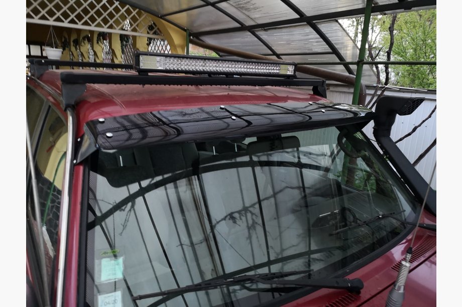 Nissan Patrol Y61 1997–2011 Solskärm för vindruta Image