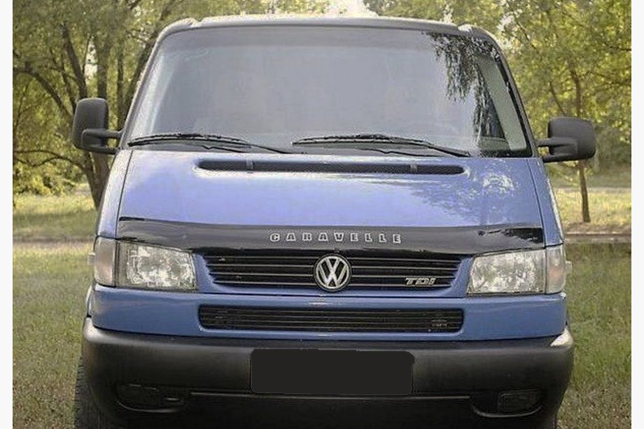 Volkswagen T4 Transporter 1990–2003 Huvdeflektor (snedställda strålkastare) (VIP) Image
