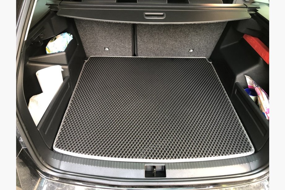 Skoda Fabia 2014–2021 Bagagerumsmatta (HB, EVA, svart) Image
