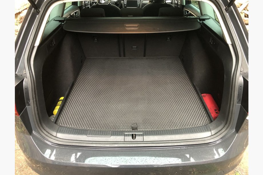 Volkswagen Golf 6 2008–2014 EVA bagagerumsmatta (SW, svart) Image