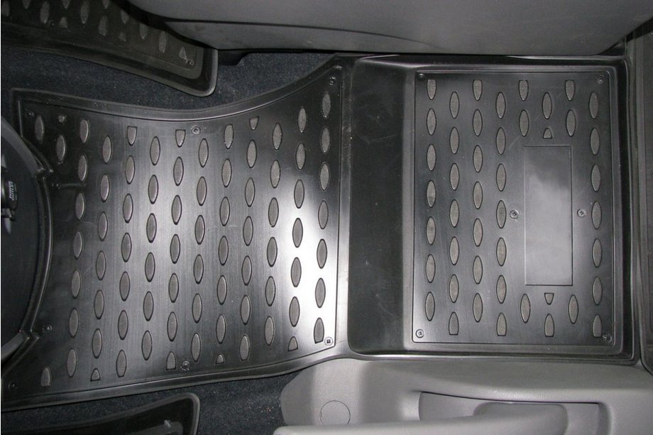Hyundai H300, H1, Starex 2008–2020 Gummimattor för kupén (4 st, Novline) New Image