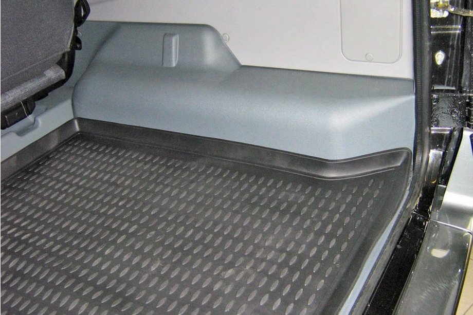 UAZ 3151 1985–2003 (2005-2014) Bagagerumsmatta i gummi (Novline) SUV (Patriot Limited) Image