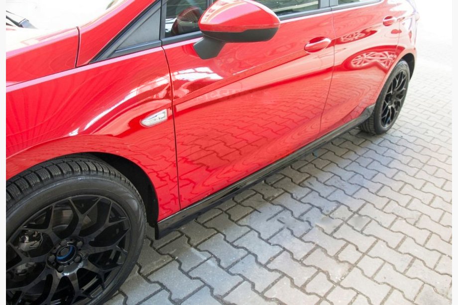 Opel Astra K 2016–2021 Sidokjolar HB (för lackering) Image