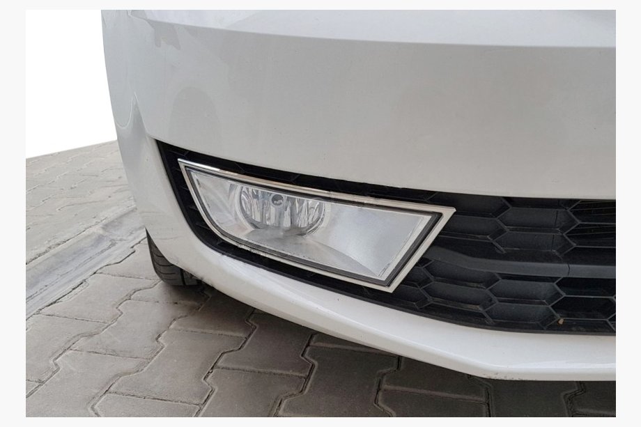 Skoda Octavia III A7 2013–2019 Kromringar för dimljus (2 st) Carmos - turkiskt stål Image