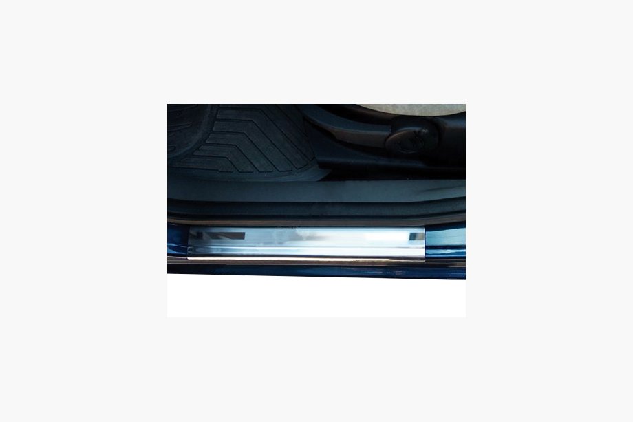 Ford Fiesta 2002–2008 Instegslister i rostfritt stål, 2 st Image