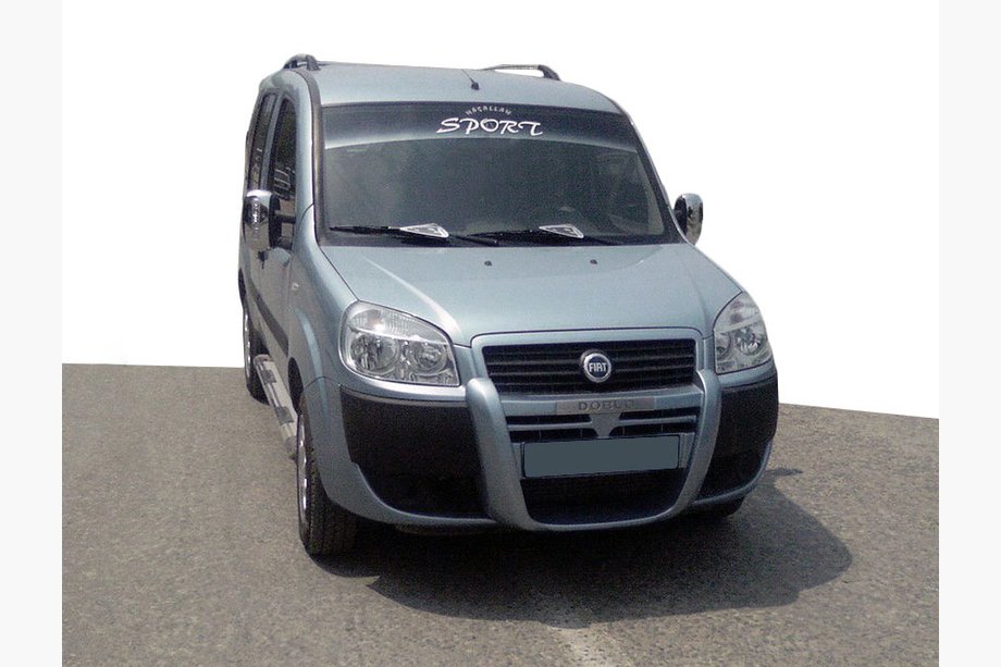 Fiat Doblo I 2005–2010 Främre stötfångarläpp (för lackering) Image
