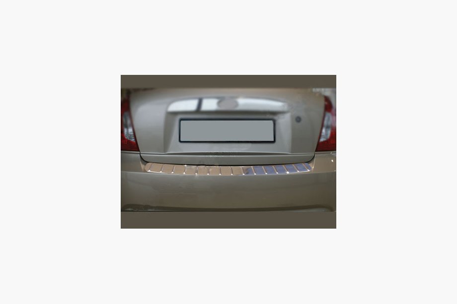 Hyundai Accent 2006–2010 Bakre stötfångarskydd (rostfritt stål) Omsa Image