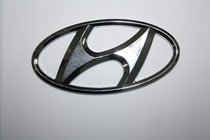 Hyundai Accent 2006–2010 Emblem till Hyundai Accent foto 1
