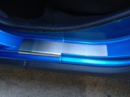 Renault Sandero 2013–2022 Instegslister Nataniko (4 st, rostfritt stål) Standard – Lohmann monteringstejp, 0,5 mm foto 2