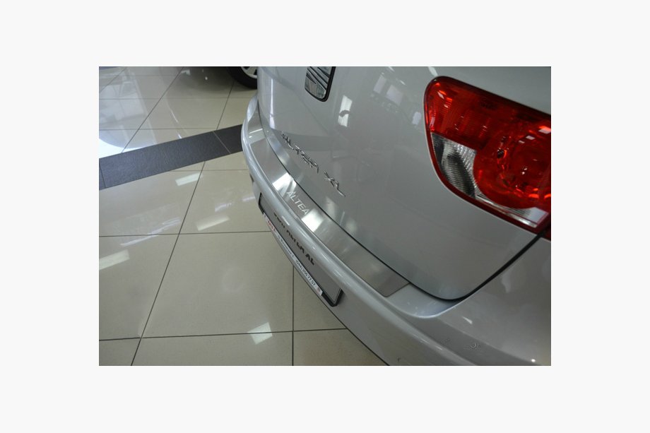 Seat Altea 2004–2015 Bakre stötfångarskydd Natanika (XL, rostfritt stål) Image