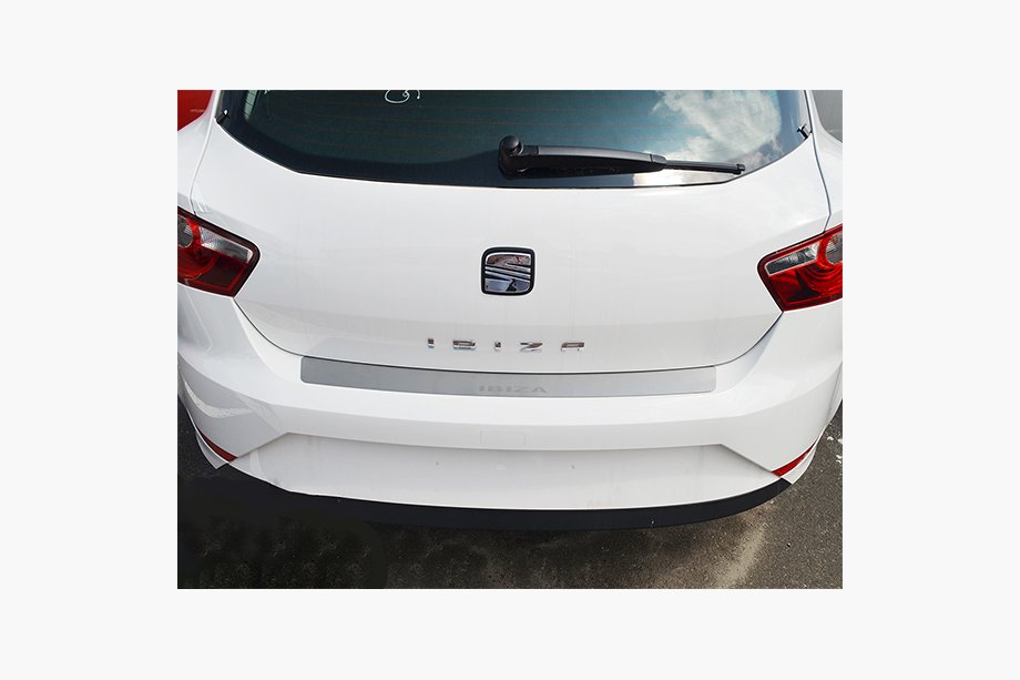 Seat Ibiza 2010–2017 Bakre stötfångarskydd Nataniko (rostfritt stål) Kombi Image