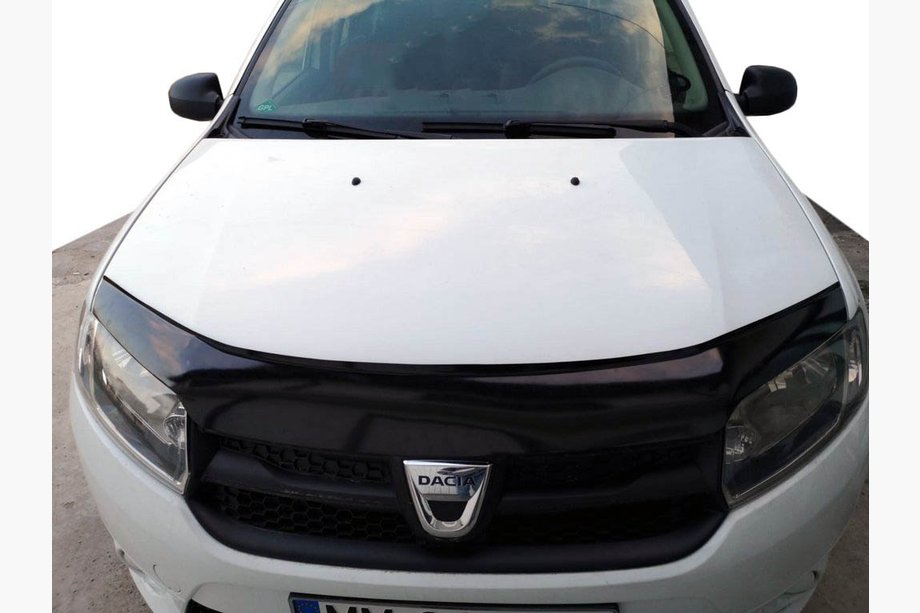 Dacia Sandero 2013–2020 Motorhuvsdeflektor DDU Image