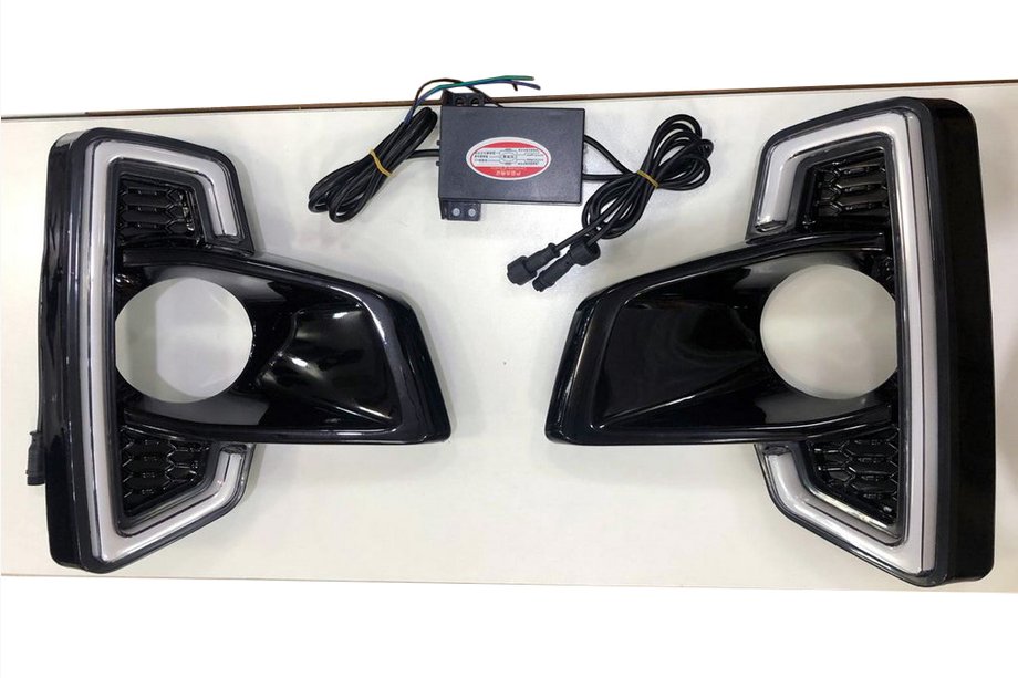 Toyota Hilux 2015– LED-dimljusgaller (2 st) Image