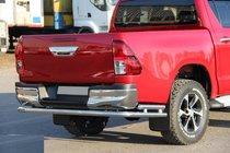 Toyota Hilux 2015– Bakre skyddsbåge AK005-2 (rostfritt) foto 3