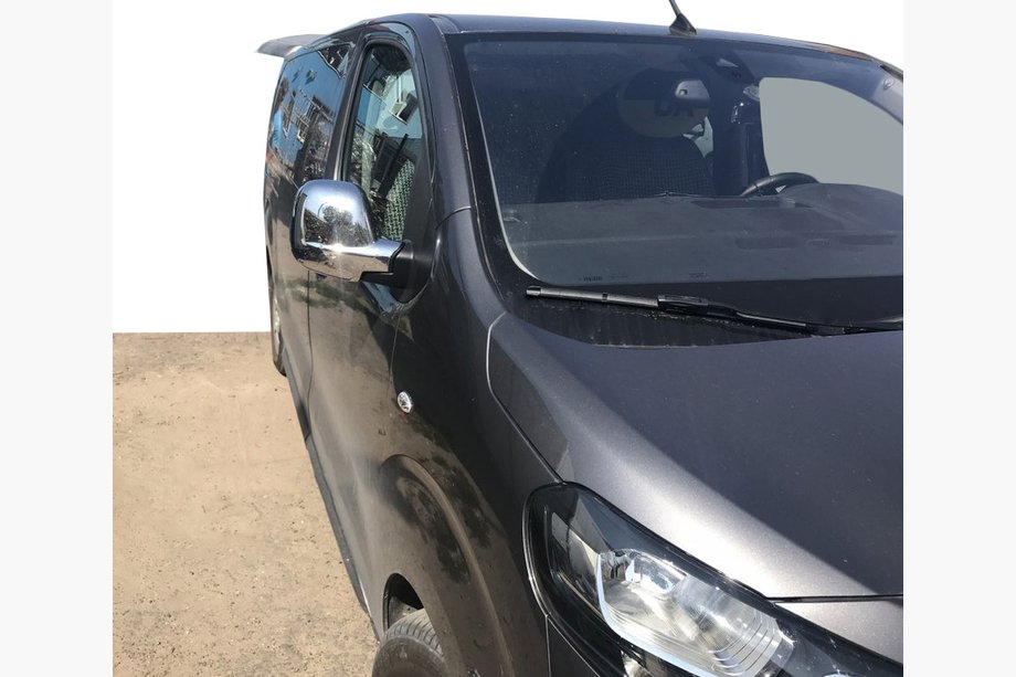 Opel Vivaro 2019– Spegelkåpor (2 st, plast) Image
