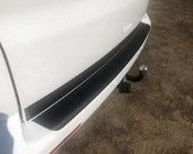 Volkswagen T5 Transporter 2003–2010 Bakre stötfångarskydd med kant (ABS-plast) Matt foto 1