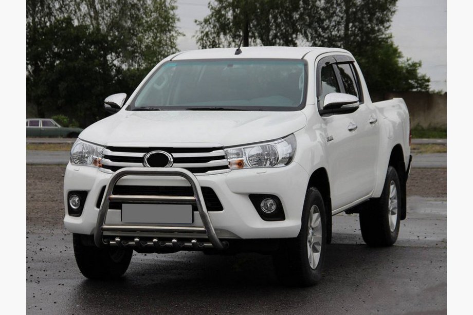 Toyota Hilux 2015– Främre frontbåge QT008 (rostfritt stål) Image
