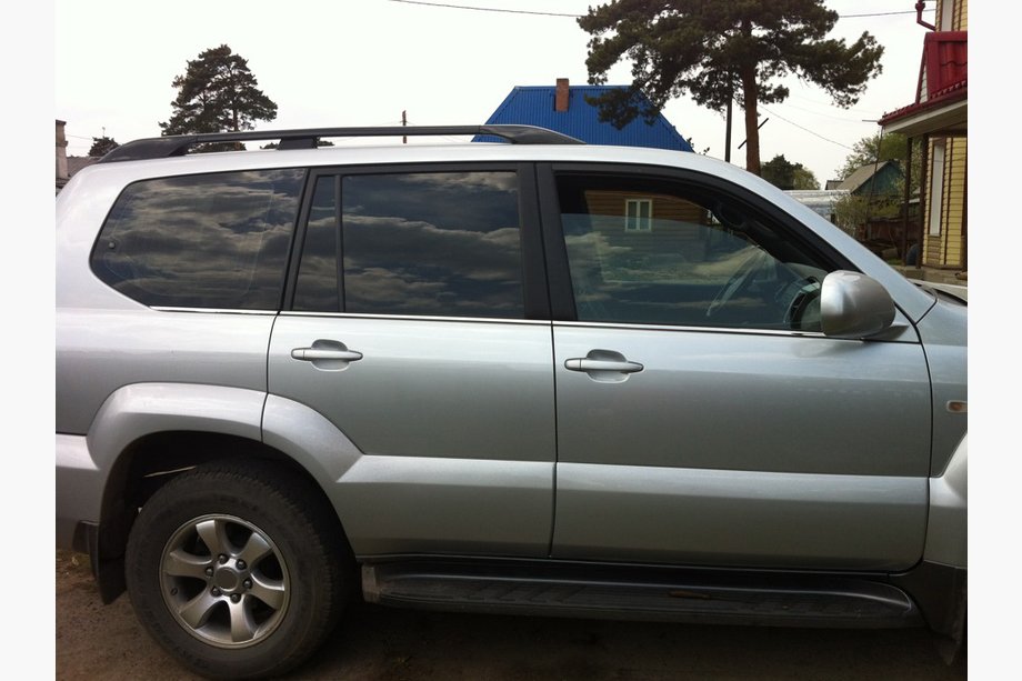 Toyota Land Cruiser Prado 120 2002–2009 Yttre fönsterlister (6 st, rostfritt stål) Foto 4