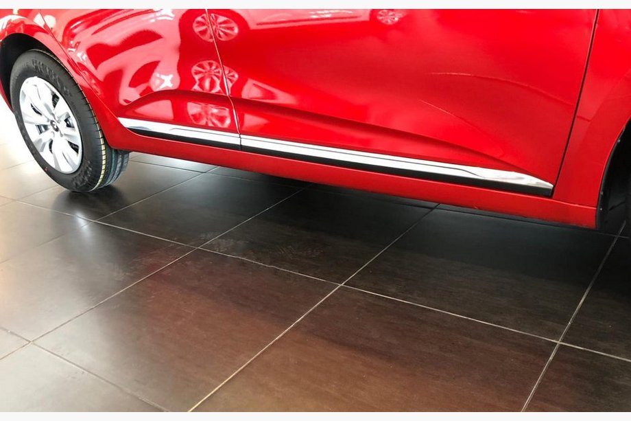 Renault Clio V 2019– Dörrlistkåpor (rostfritt stål) Carmos - turkiskt stål Image