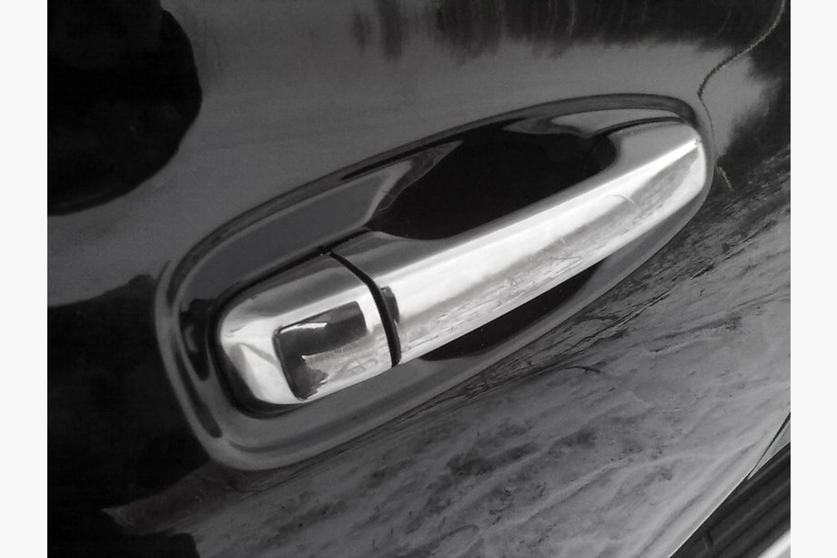 Toyota Land Cruiser Prado 150 2009–2023 Dörrhandtagskåpor (4 st, rostfritt stål) Image