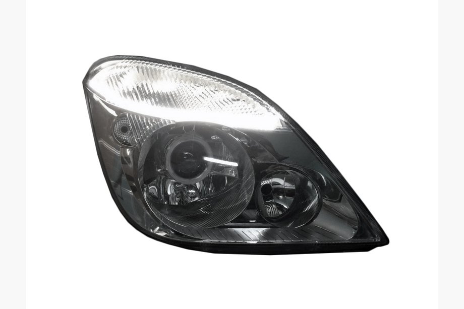 Mercedes Sprinter W906 2006–2018 Framstrålkastare med projektorlins ↗ LED (2 st, Taiwan) Image