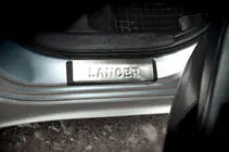 Mitsubishi Lancer X 2008– Instegslister (OMSA, 4 st, rostfritt stål) foto 3