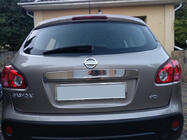Nissan Qashqai 2007–2010 Dekorlist ovanför registreringsskylten (rostfritt stål) Utan knapp, Carmos – turkiskt stål foto 1