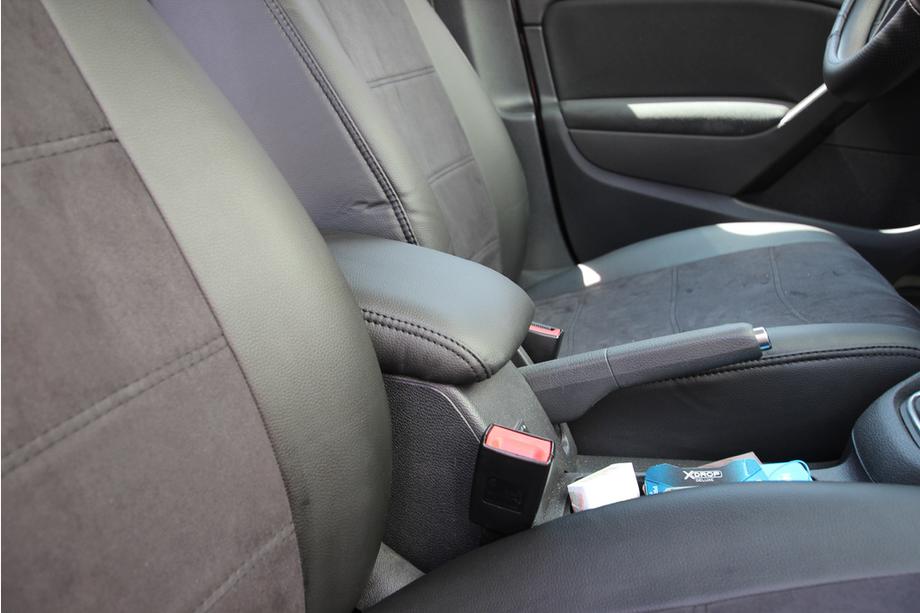 Volkswagen Golf 6 2008–2014 Sätesskydd i konstläder+tyg+Alcantara Antara A001 (komplett sats för hela kupén) Foto 5