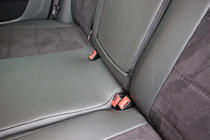 Volkswagen Passat B7 2012–2015 Sätesskydd i konstläder+tyg+Alcantara Antara A001 (komplett sats för hela kupén) foto 13