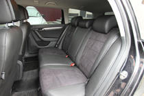 Volkswagen Passat B7 2012–2015 Sätesskydd i konstläder+tyg+Alcantara Antara A001 (komplett sats för hela kupén) foto 2