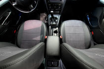 Skoda Octavia II A5 2006–2010 Sätesskydd i konstläder+tyg+Alcantara Antara A001 (komplett sats för hela kupén) foto 7