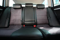 Skoda Octavia II A5 2006–2010 Sätesskydd i konstläder+tyg+Alcantara Antara A001 (komplett sats för hela kupén) foto 3