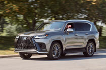 Lexus LX 500d/600 2022– F-Sport bodykit-sats foto 9