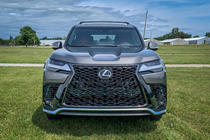 Lexus LX 500d/600 2022– F-Sport bodykit-sats foto 15