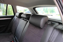 Skoda Octavia III A7 2013–2019 Sätesskydd i konstläder+tyg+Alcantara Antara A001 (komplett sats för hela kupén) foto 8