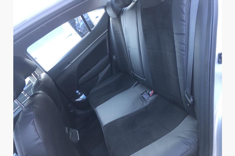 Hyundai Elantra (AD) 2015–2020 Sätesskydd i konstläder+tyg+Alcantara Antara A001 (komplett sats för hela kupén) Foto 3